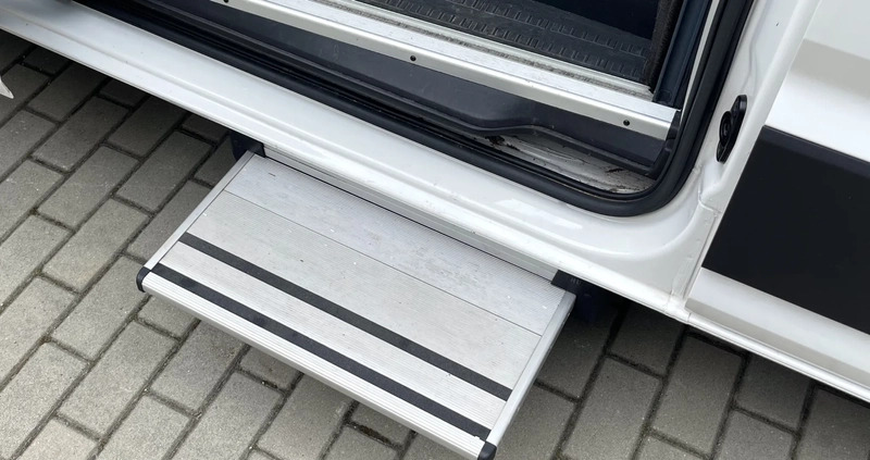 Volkswagen Crafter cena 319700 przebieg: 38777, rok produkcji 2020 z Stawiszyn małe 154